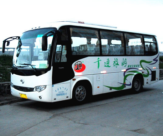 33—37座大巴車